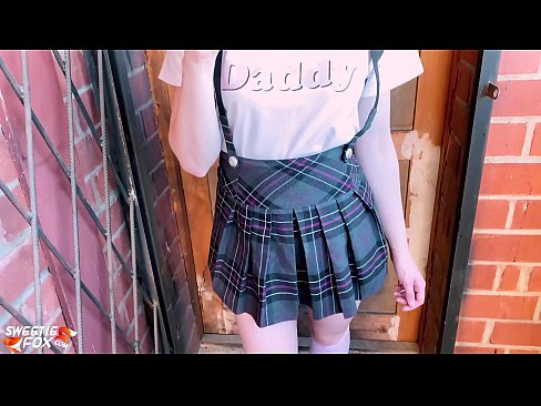 ❤️ Schoolgirl nyedot kontol rumiyin lan jancok tinimbang kelas. ❌ Video porno ing kita  ❌️❤