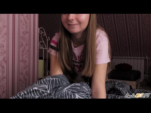 ❤️ Blondie nyedot dheweke bff rumiyin lan nemu cum ing dheweke tutuk ❌ Video porno ing kita  ❌️❤